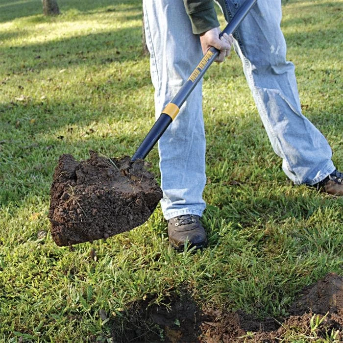 True Temper Round-Point Excavator Shovel 2 True Temper Round-Point Excavator Shovel - Image 2