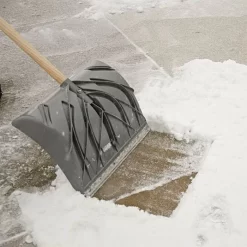 Leonard Snow Shovel With Steel Wear Strip -Garden-Tools a218p 4