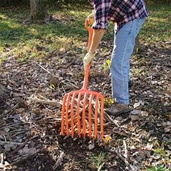 Leonard 8-Tine All-Poly Scoop Fork With 30-inch D-Grip Handle 10 Leonard 8-Tine All-Poly Scoop Fork With 30-inch D-Grip Handle -Garden-Tools apf800 5 1