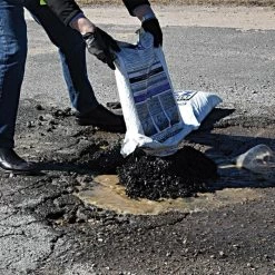 EZ Street; Cold Asphalt Patch, 50-Pound Bag -Garden-Tools ez50 2