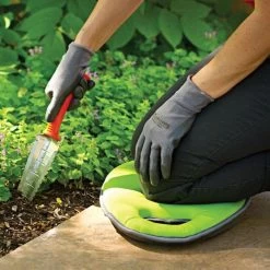 KneeloUltra-Cushion Kneeler, Green 8 KneeloUltra-Cushion Kneeler, Green -Garden-Tools kneelo 7g 3