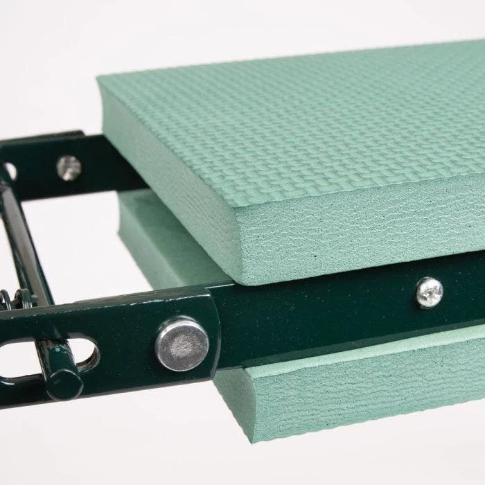 Green Garden Kneeler And Bench With Pouch 7 Green Garden Kneeler And Bench With Pouch - Image 7
